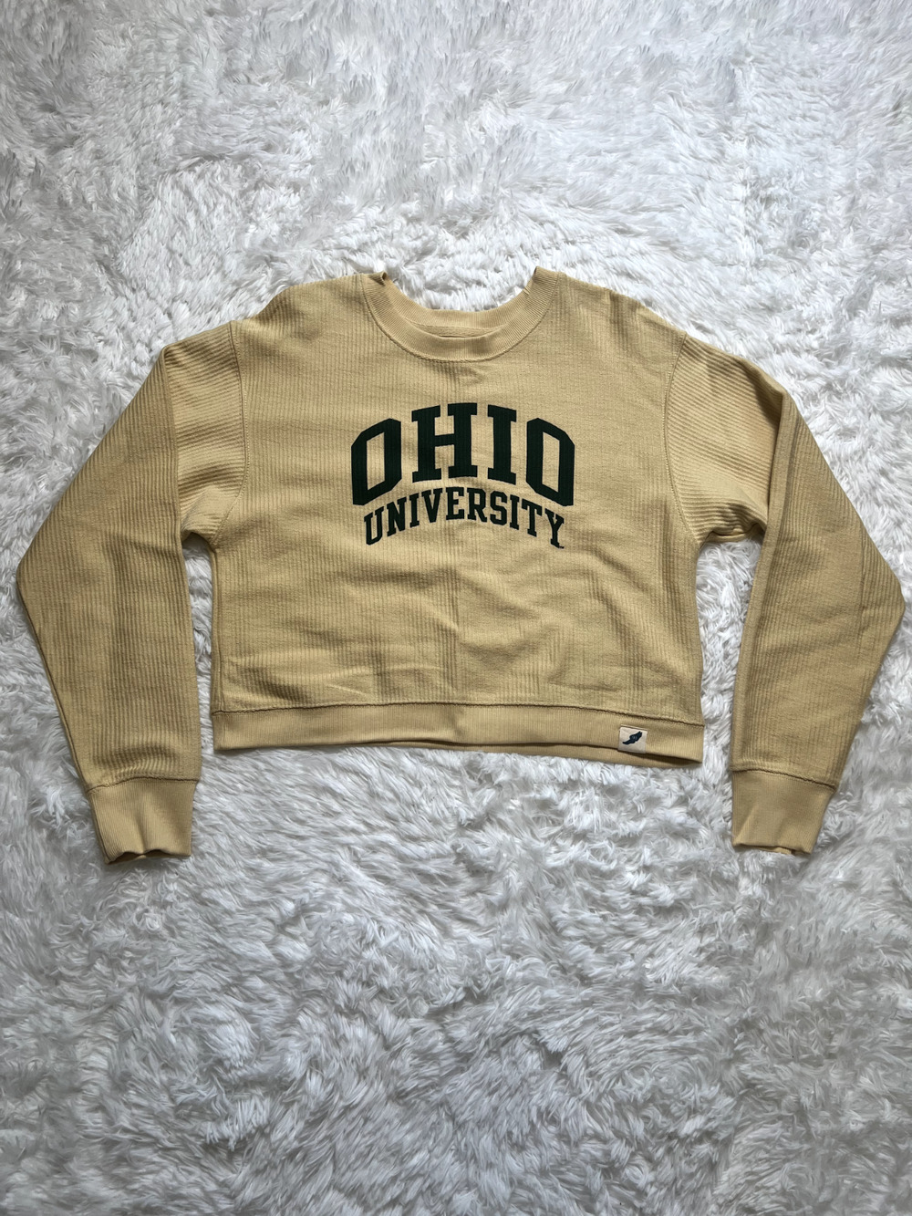 Women’s Ribbed Ohio University Cropped Graphic Sweatshirt Size M